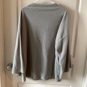Gray Loungewear Sweater (one-size)